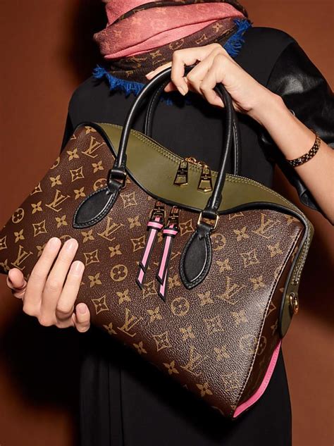 louis vuitton 精品手袋.